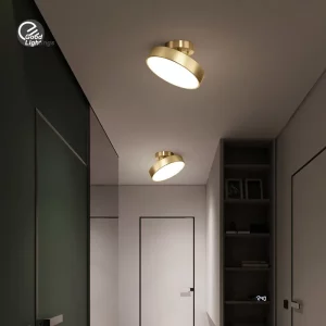 Plafonnier LED métal doré design moderne épuré salon chambre salle à manger couloir éclairage uniforme élégant Plafonnier LED métal doré design moderne épuré salon chambre salle à manger couloir éclairage uniforme élégant