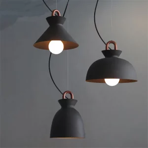 Plafonnier LED suspendu design nordique américain vintage luminaire décoratif intérieur idéal pour loft salon ou restaurant E27 73 Plafonnier LED suspendu design nordique américain vintage luminaire décoratif intérieur idéal pour loft salon ou restaurant E27 73