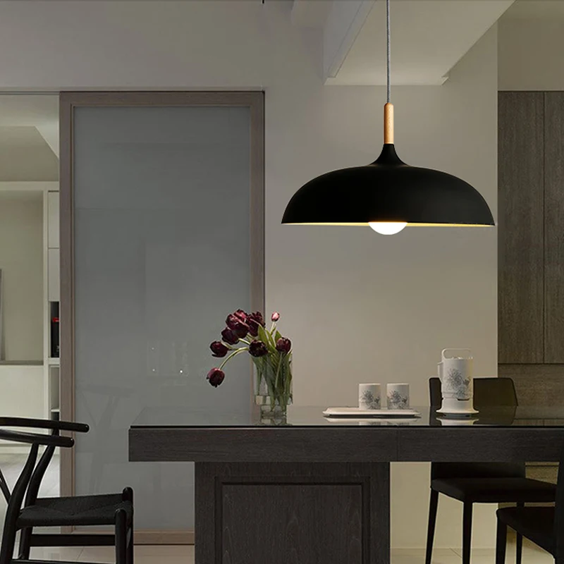 Plafonnier bois nordique aluminium abat-jour design minimaliste suspensions éclairage chaleureux salon salle à manger chambre Art déco