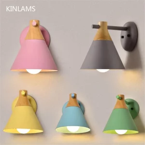 Applique murale LED bois naturel design moderne scandinave luminaire décoratif intérieur salon chambre éclairage chaleureux économique élégant