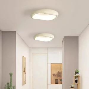 Plafonnier LED style crème moderne minimaliste design organique intérieur salon chambre bureau éclairage ambiant économique élégant
