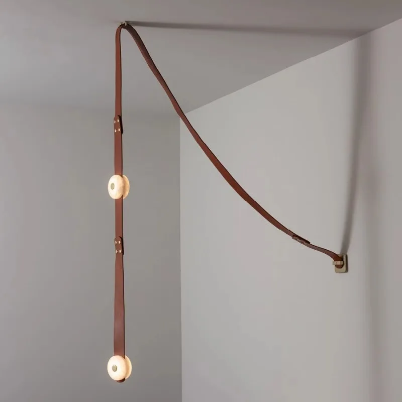 Plafonnier suspendu design moderne style artistique éclairage salon salle à manger lumière chaleureuse flexibilité déco intérieure