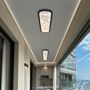 Plafonnier moderne minimaliste design italien lumière indirecte éclairage intérieur sophistication discrète ambiance élégante Plafonnier moderne minimaliste design italien lumière indirecte éclairage intérieur sophistication discrète ambiance élégante