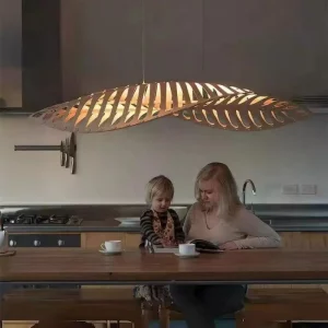 Suspension en bois naturel design moderne et organique avec éclairage LED pour salon ou cuisine  élégance chaleureuse et économique