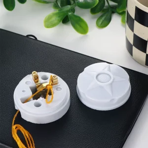 Base électrique pour luminaire en plastique blanc design fonctionnel salle séjour cuisine bureau connecteur sécurisé montage facile Base électrique pour luminaire en plastique blanc design fonctionnel salle séjour cuisine bureau connecteur sécurisé montage facile