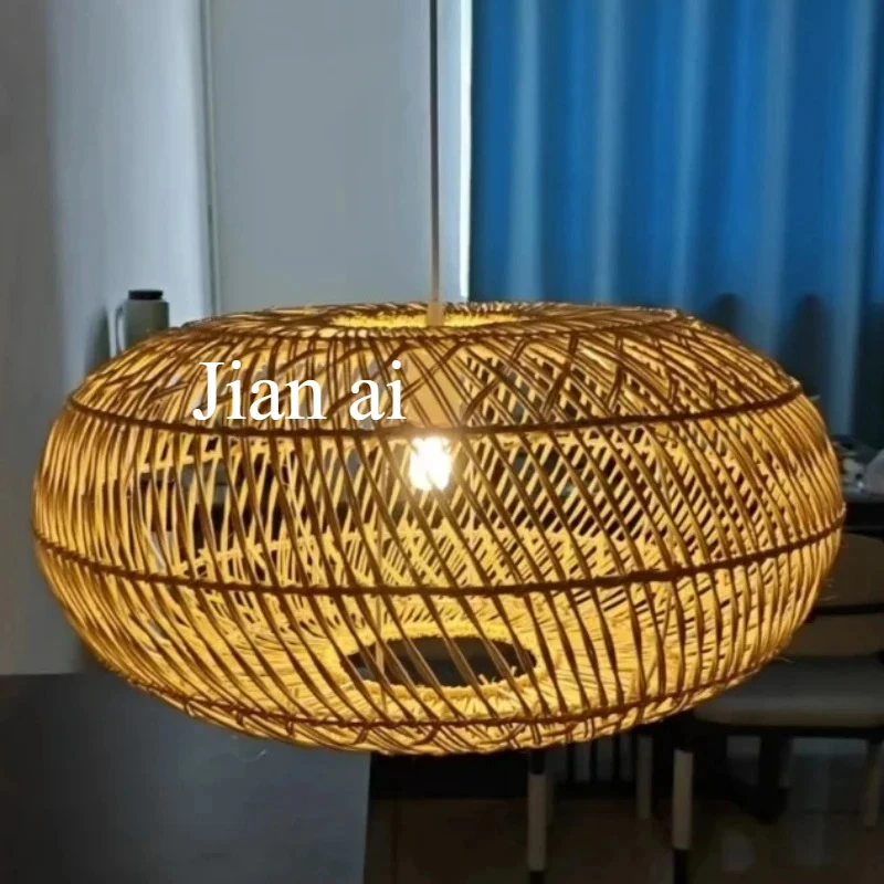 Suspension en rotin naturel design japonais luminaire chambres salon étude ambiance chaleureuse éclairage diffuse économies d’énergie luminaire déco intérieure
