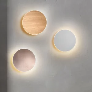 Applique murale LED moderne en bois clair design nordique éclairage chaleureux chambre salon décoration intérieure économique élégant