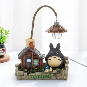 Anime maison en bois veilleuse bureau décoration ornements chambre décor chambre d’enfants chaude veilleuse résine artisanat cadeaux Anime maison en bois veilleuse bureau décoration ornements chambre décor chambre d’enfants chaude veilleuse résine artisanat cadeaux
