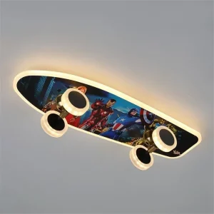 Plafonnier LED skateboard design moderne luminaire chambre enfant salon éclairage ludique déco pop culture Plafonnier LED skateboard design moderne luminaire chambre enfant salon éclairage ludique déco pop culture