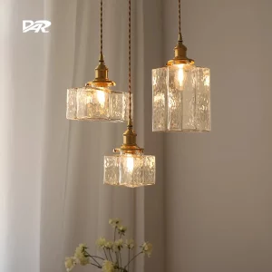 Suspension en verre rétro design vintage abat-jour verre transparent lumière chaleureuse salle à manger chambre salon décoration intérieure élégante Suspension en verre rétro design vintage abat-jour verre transparent lumière chaleureuse salle à manger chambre salon décoration intérieure élégante