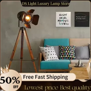 Lampe sur pied design industriel vintage tripod en bois abat-jour métal éclairage intérieur moderne salon chambre bureau style nordique lumière chaleureuse économie d’énergie Lampe sur pied design industriel vintage tripod en bois abat-jour métal éclairage intérieur moderne salon chambre bureau style nordique lumière chaleureuse économie d’énergie
