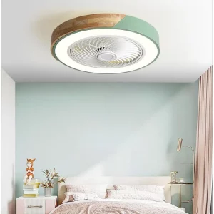 Plafonnier ventilateur bois naturel design contemporain LED lumière chaleureuse chambre salon éclairage ventilation économie d’énergie élégant