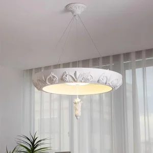 Suspension plâtre blanc sculpté design classique baroque salle à manger salon éclairage chaleureux élégant unique