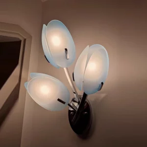 Luminaire murale design moderne  abat-jour verre dépoli  éclairage intérieur salon chambre couloir  lumière douce chaude  style floral scandinave