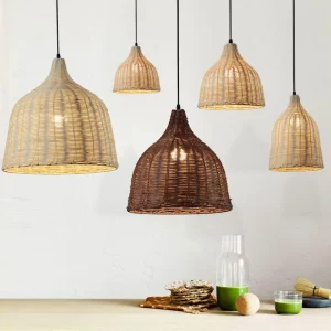 Suspension en rotin tressé main design scandinave bohème lumière chaleureuse salon restaurant chambre étude salle exposition éclairage naturel Suspension en rotin tressé main design scandinave bohème lumière chaleureuse salon restaurant chambre étude salle exposition éclairage naturel