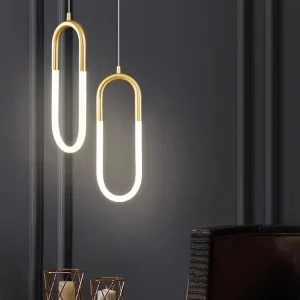 Suspension LED design moderne finition dorée lumière homogène éclairage élégant salon bureau cuisine