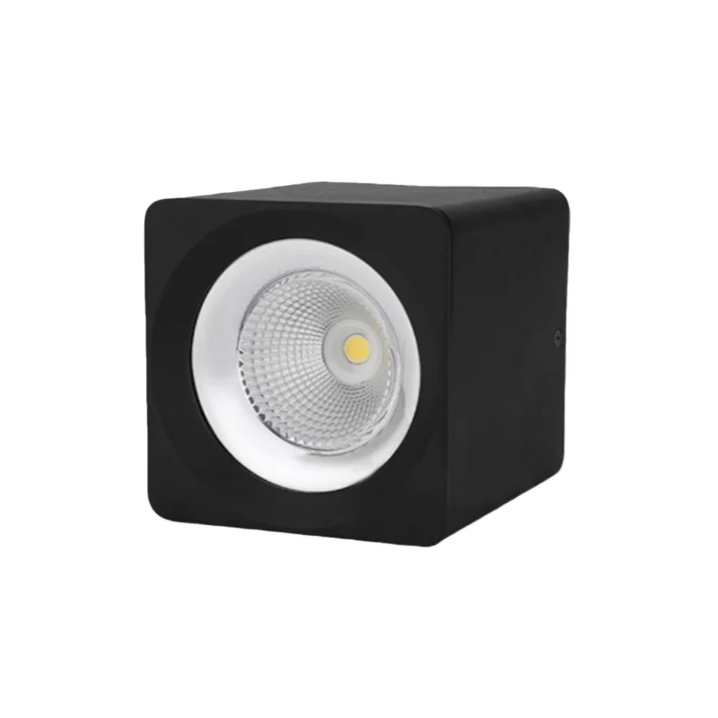 Plafonnier LED métal moderne minimaliste éclairage intérieur design salle séjour bureau contemporain lumière discrète efficace