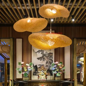 Suspension en rotin tressé à la main  luminaire vintage design asiatique naturel  éclairage chaleureux pour salon  cuisine ou chambre