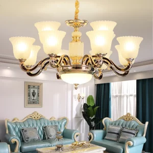 Lustre européen moderne en métal doré et verre frosted  design baroque  éclairage salle à manger  salon  chambre  ambiance luxueuse  lumière chaleureuse  certification CCC  UL  CE