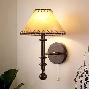 Applique murale bois tissu style rustique vintage éclairage chaleureux salon chambre bureau décoration intérieure élégance naturelle lumière diffuse économies d’énergie
