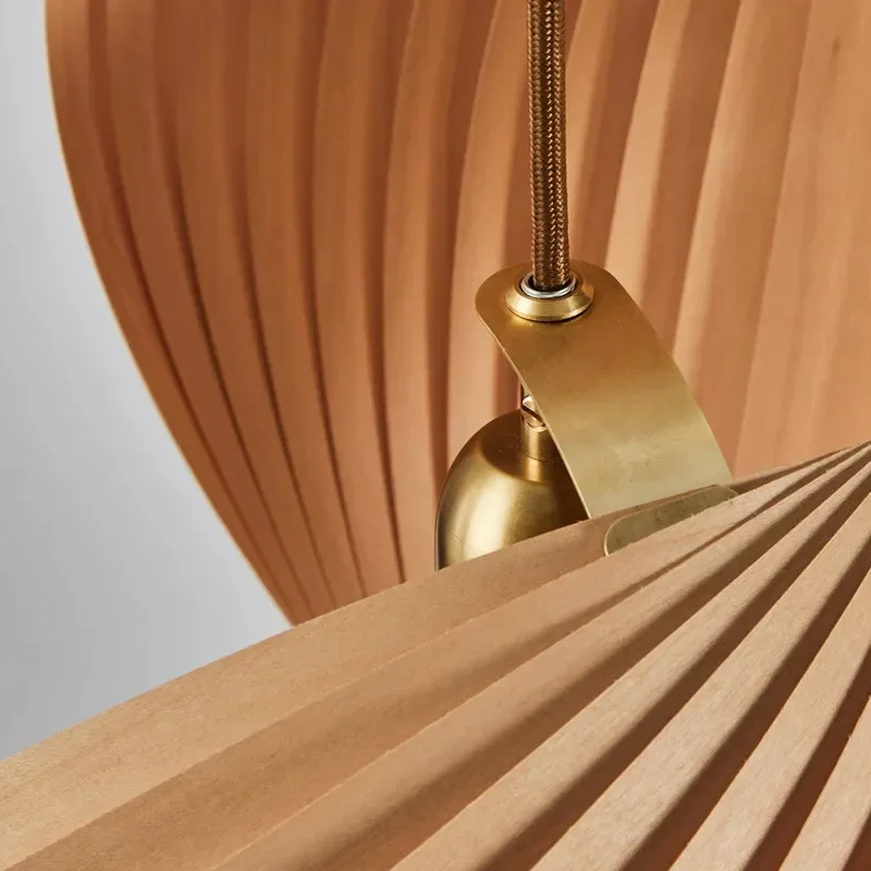 Suspension en bois design nordique moderne luminaire chambres salons éclairage chaleureux lumière douce élégance naturelle
