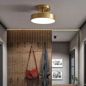 Plafonnier LED métal doré design moderne contemporain éclairage intérieur salon chambre entrée couloir lumière douce élégante économie d’énergie Plafonnier LED métal doré design moderne contemporain éclairage intérieur salon chambre entrée couloir lumière douce élégante économie d’énergie
