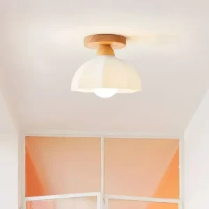 Plafonnier bois naturel design scandinave moderne abat-jour métal éclairage chambre salon hall épuré élégance économique
