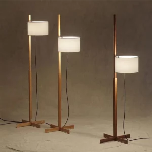 Lampadaire design moderne réglable en métal doré et tissu blanc pour salon chambre ou bureau Lampadaire design moderne réglable en métal doré et tissu blanc pour salon chambre ou bureau