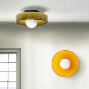 Plafonnier moderne design minimaliste en métal brun doré lumière LED éclairage salon chambre bureau style scandinave nordique élégance contemporaine économie d’énergie