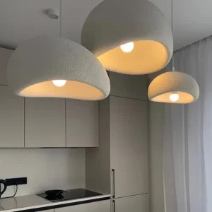 Suspension moderne design organique minimaliste luminaire salle à manger cuisine éclairage intérieur lumière chaude déco contemporaine Suspension moderne design organique minimaliste luminaire salle à manger cuisine éclairage intérieur lumière chaude déco contemporaine