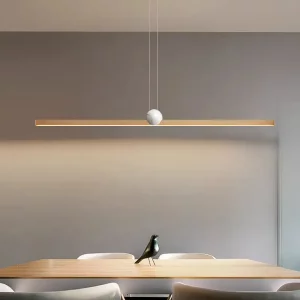 Suspension ligneaire bois naturel design moderne minimaliste éclairage salle à manger cuisine bar lumière uniforme chaleureuse intérieur scandinave nordique Suspension ligneaire bois naturel design moderne minimaliste éclairage salle à manger cuisine bar lumière uniforme chaleureuse intérieur scandinave nordique