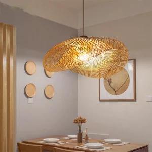 Suspension en bois et rotin design scandinave lumière chaleureuse élégance naturelle éclairage intérieur moderne salle à manger chambre salon